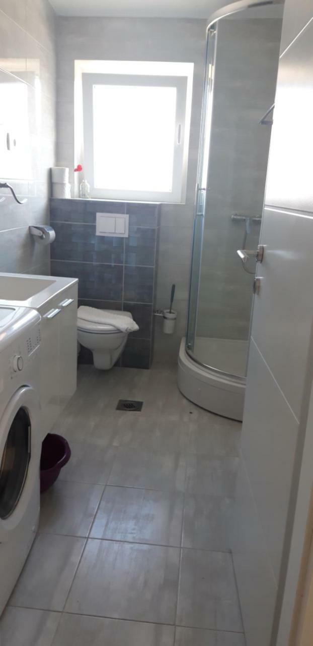 Apartmani Riva Rogoznica  Exterior photo