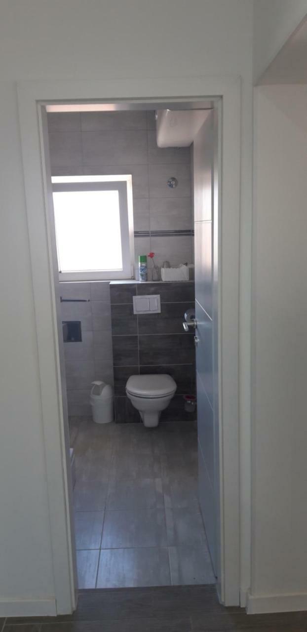 Apartmani Riva Rogoznica  Exterior photo